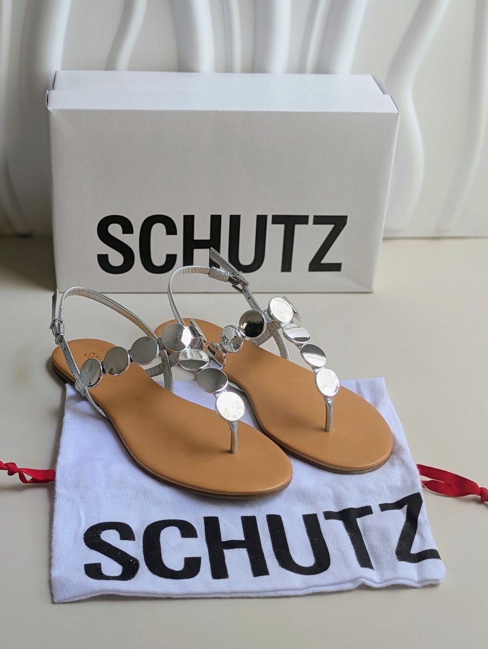 SCHUTZ Acacia T-Strap Silver Metallic Disc Sandals Size 8 NWT